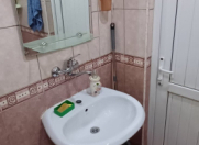 İcarəyə verilir 2 otaqlı 60 m2 köhnə tikili 3 mkr