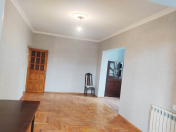 Satılır 2 otaqlı 47 m2 köhnə tikili 8 mkr