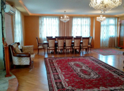 İcarəyə verilir 5 otaqlı 250 m2 yeni tikili Nəriman Nərimanov m.