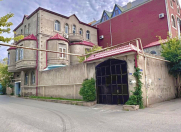 Satılır 6 otaqlı 360 m2 həyət evi Rəsulzadə