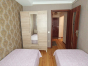 İcarəyə verilir 2 otaqlı 60 m2 köhnə tikili Neftçilər m.