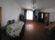 Satılır 4 otaqlı 76 m2 köhnə tikili Qaraçuxur