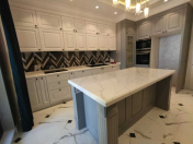 Satılır 3 otaqlı 142 m2 yeni tikili Ağ şəhər