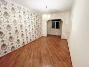 Satılır 2 otaqlı 60 m2 köhnə tikili Köhnə Günəşli
