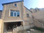 Satılır 4 otaqlı 105 m2 həyət evi Bakıxanov
