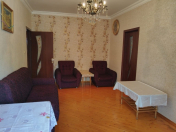 Satılır 5 otaqlı 100 m2 köhnə tikili Həzi Aslanov