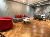 İcarəyə verilir 3 otaqlı 120 m2 yeni tikili 28 Mall