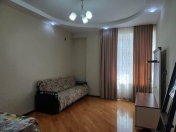 İcarəyə verilir 3 otaqlı 102 m2 yeni tikili İnşaatçılar m.