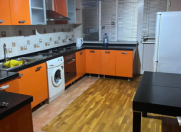 İcarəyə verilir 2 otaqlı 88 m2 yeni tikili Şah İsmayıl Xətai m.