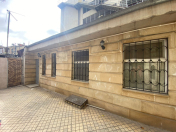 Satılır 3 otaqlı 102 m2 köhnə tikili Sahil m.