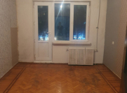 Satılır 3 otaqlı 90 m2 köhnə tikili 8 mkr