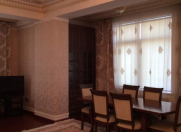 Satılır 3 otaqlı 137 m2 yeni tikili Nizami m.