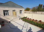 Satılır 4 otaqlı 95 m2 həyət evi Binə