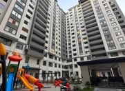 Satılır 3 otaqlı 136 m2 yeni tikili Baku Mall