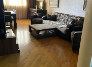 İcarəyə verilir 2 otaqlı 70 m2 köhnə tikili Gənclik m.