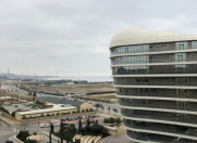 İcarəyə verilir 3 otaqlı 120 m2 yeni tikili Ağ şəhər