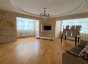 İcarəyə verilir 3 otaqlı 110 m2 yeni tikili 8 Noyabr m.