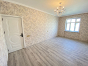 Satılır 2 otaqlı 60 m2 köhnə tikili Bakıxanov