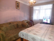 Satılır 4 otaqlı 105 m2 köhnə tikili 8 mkr