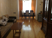 İcarəyə verilir 2 otaqlı 45.7 m2 köhnə tikili 8 km