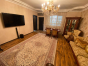 Satılır 3 otaqlı 110 m2 köhnə tikili 2 mkr