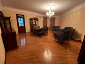 İcarəyə verilir 3 otaqlı 110 m2 yeni tikili Nizami m.