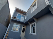 Satılır 4 otaqlı 140 m2 həyət evi Xırdalan