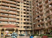 Satılır 4 otaqlı 194 m2 yeni tikili 28 May m.