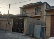 Satılır 6 otaqlı 180 m2 həyət evi Elit ticarət mərkəzi