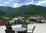 Satılır 14 otaqlı 1400 m2 obyekt Qəbələ