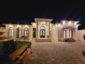 Satılır 5 otaqlı 400 m2 həyət evi Mərdəkan