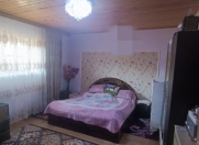 Satılır 5 otaqlı 100 m2 həyət evi Şəki
