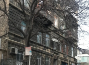 İcarəyə verilir 1 otaqlı 40 m2 köhnə tikili 28 May m.