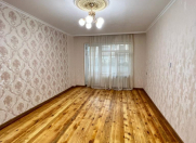 Satılır 3 otaqlı 75 m2 köhnə tikili İncəsənət və Mədəniyyət Un.