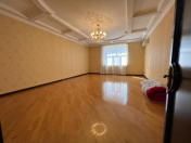 Satılır 3 otaqlı 135.2 m2 yeni tikili 4 mkr