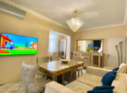 Satılır 2 otaqlı 70 m2 köhnə tikili Memar Əcəmi m.