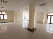 İcarəyə verilir 4 otaqlı 500 m2 ofis Nəriman Nərimanov m.