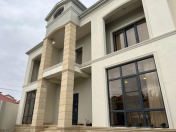 Satılır 6 otaqlı 420 m2 həyət evi Həzi Aslanov