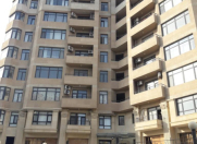 Satılır 4 otaqlı 203 m2 yeni tikili Nərimanov heykəli