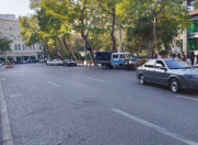 Satılır 3 otaqlı 102 m2 köhnə tikili Sahil m.