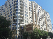 Satılır 3 otaqlı 102 m2 yeni tikili 28 May m.