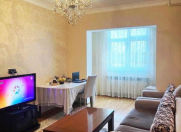 Satılır 3 otaqlı 110 m2 köhnə tikili Əhmədli