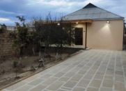 Satılır 3 otaqlı 110 m2 həyət evi Saray