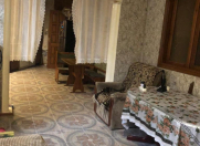 Satılır 6 otaqlı 184 m2 köhnə tikili Sahil m.