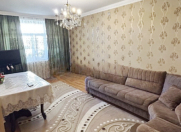 Satılır 4 otaqlı 100 m2 köhnə tikili Bakıxanov