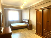 İcarəyə verilir 3 otaqlı 110 m2 yeni tikili Əhmədli m.