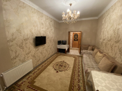 Satılır 3 otaqlı 86 m2 köhnə tikili Xətai r.