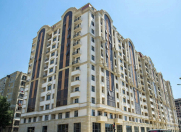 Satılır 3 otaqlı 100 m2 yeni tikili Bakıxanov
