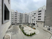 Satılır 4 otaqlı 200 m2 yeni tikili Ağ şəhər