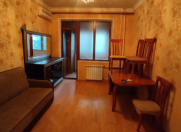 Satılır 2 otaqlı 55 m2 köhnə tikili Hərbi Hospital